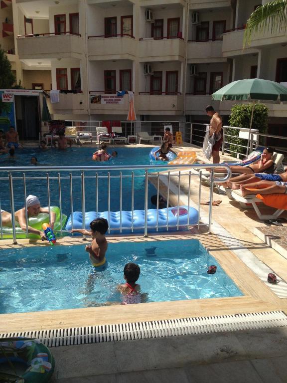 Semiz Apart Otel Alanya