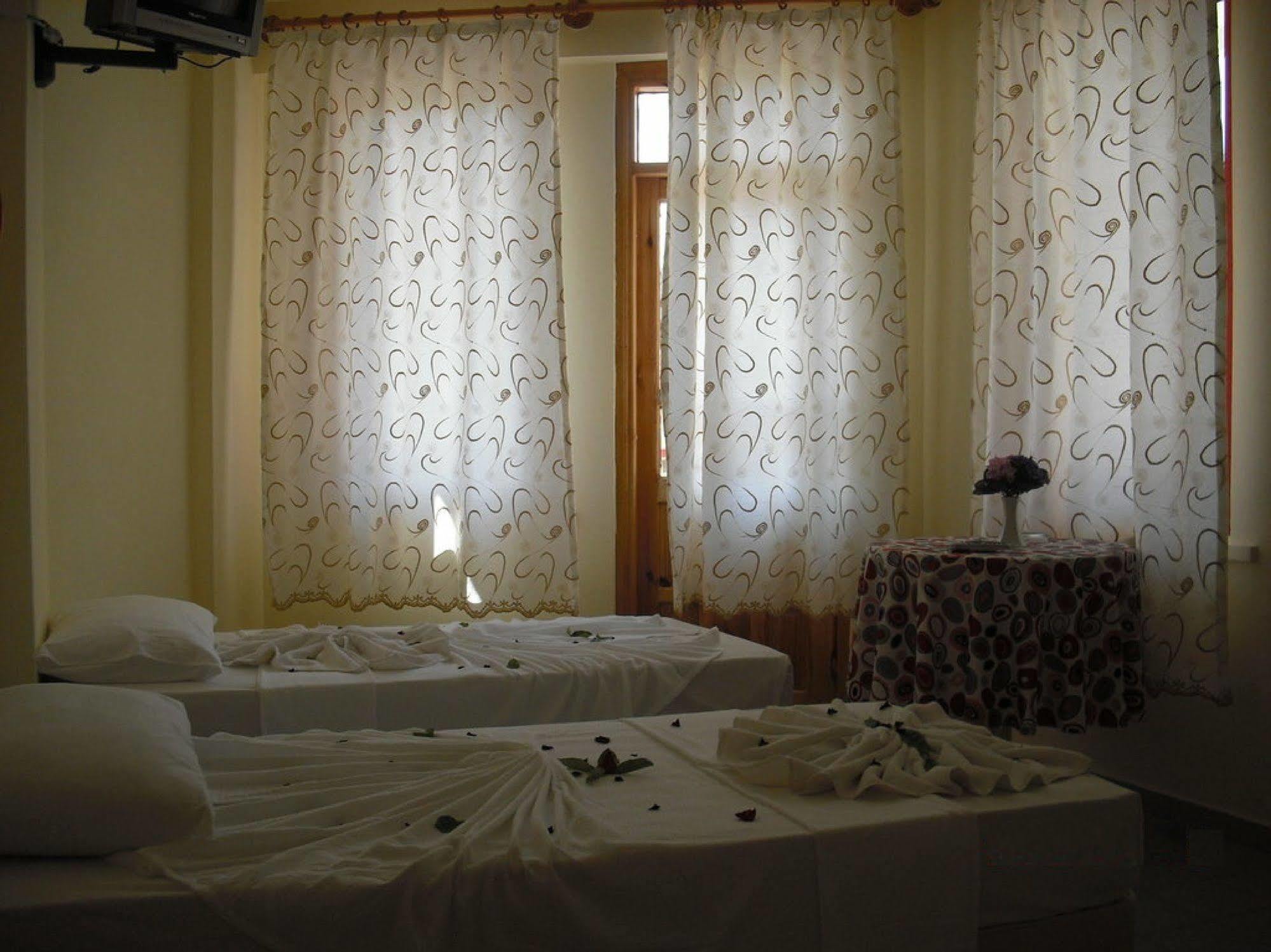 Apart Otel Semiz 3*