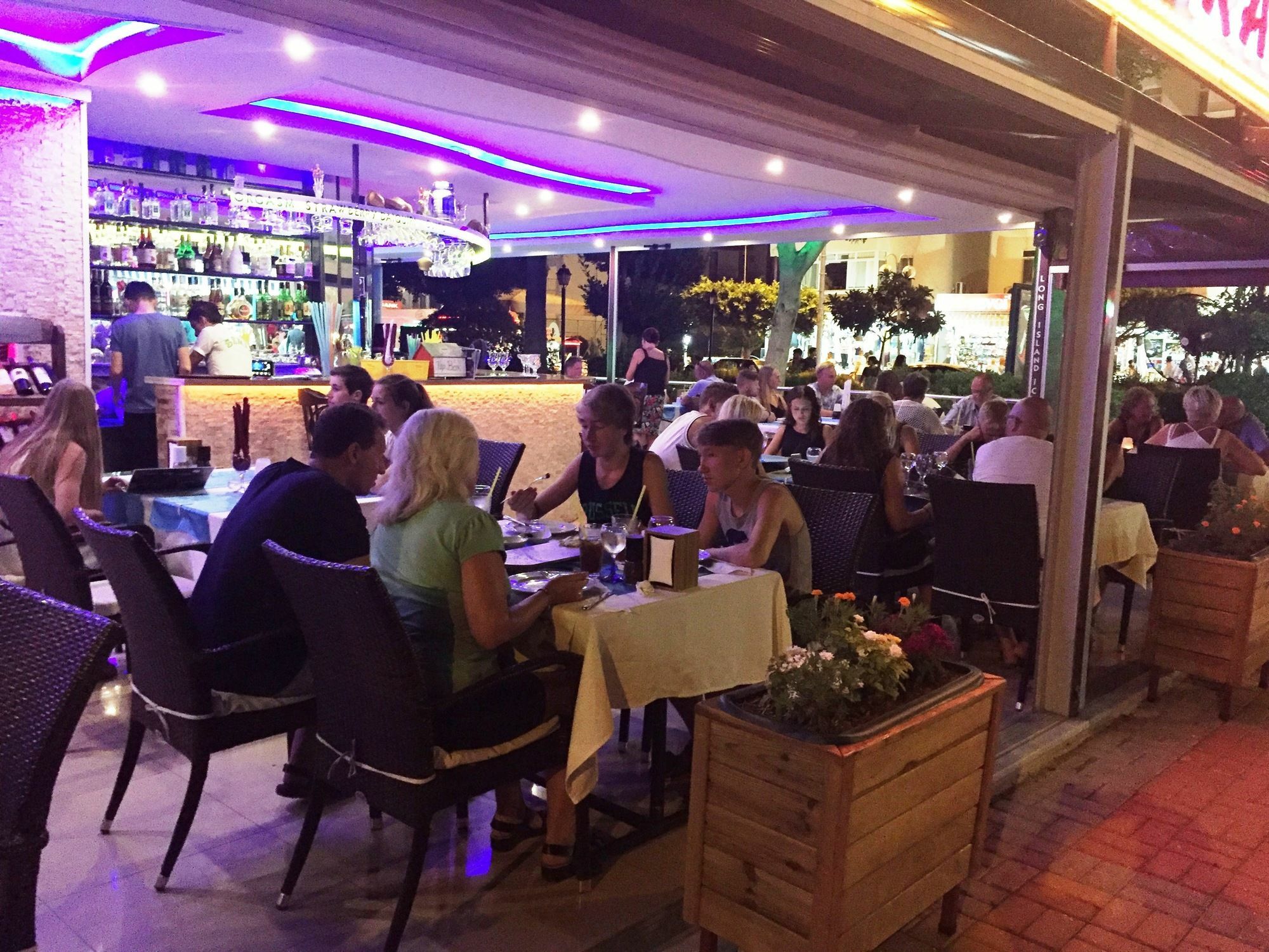 Semiz Hotel apartamentowy 3*